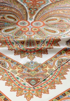 Aesthetic Paisley 140x140 - panna multi (beige)
