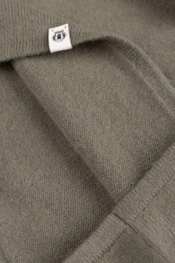 Business Cashmere Muetze - moss (grün)